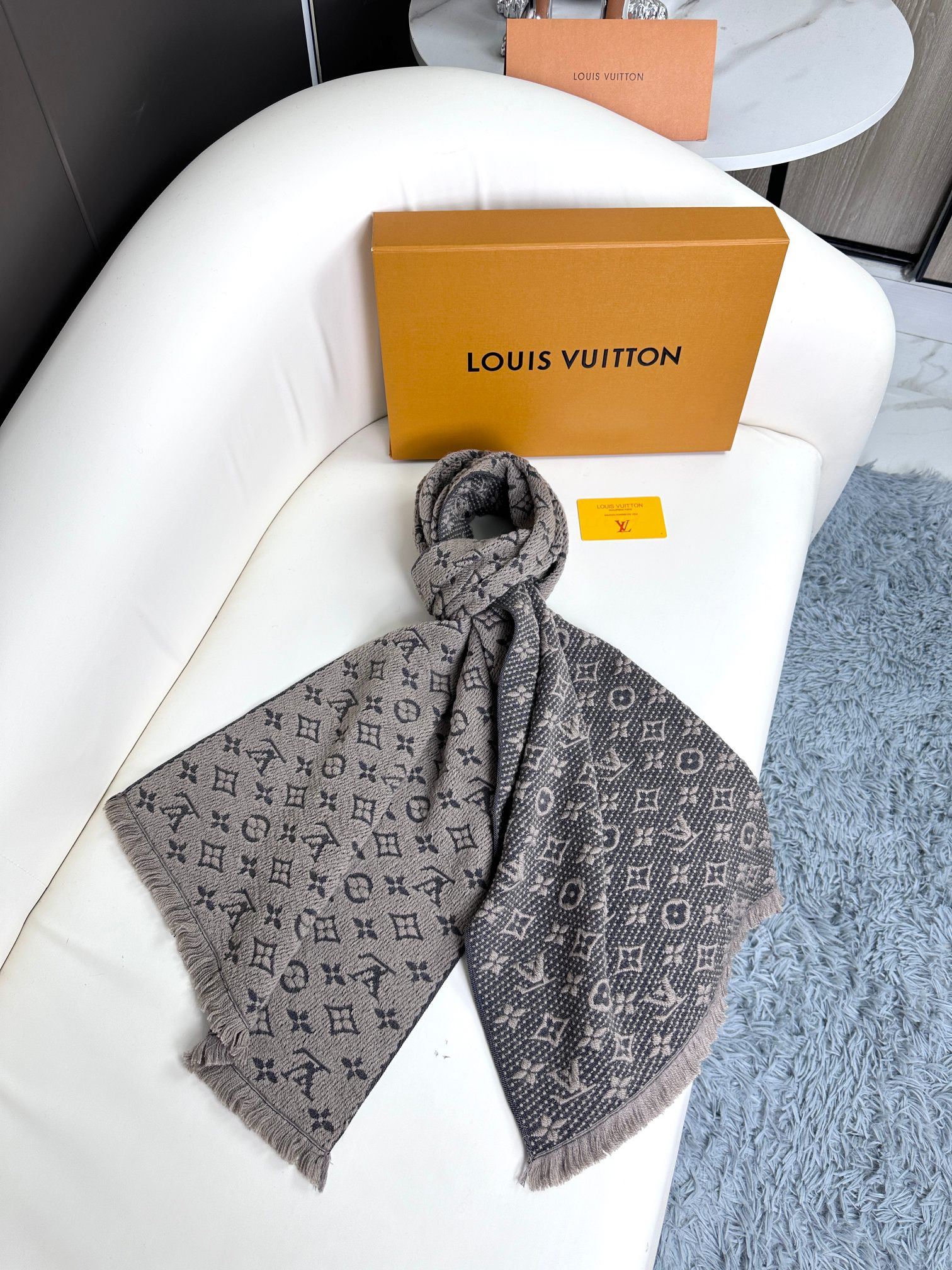 Louis Vuitton Scarf